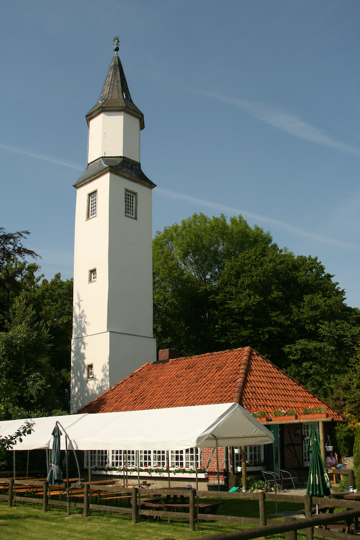 Marienturm_Sande_2009